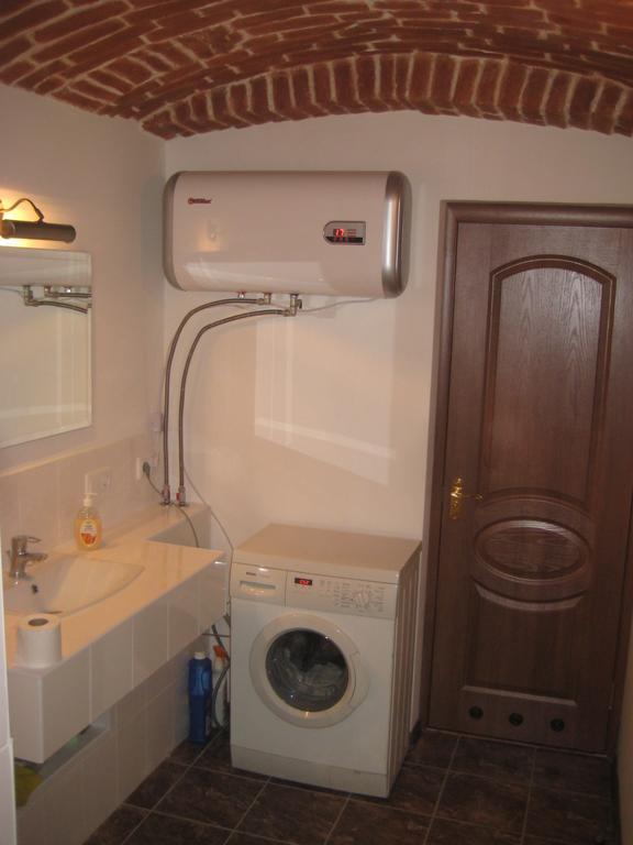 Apartament On Kostiushka Lviv Exterior photo